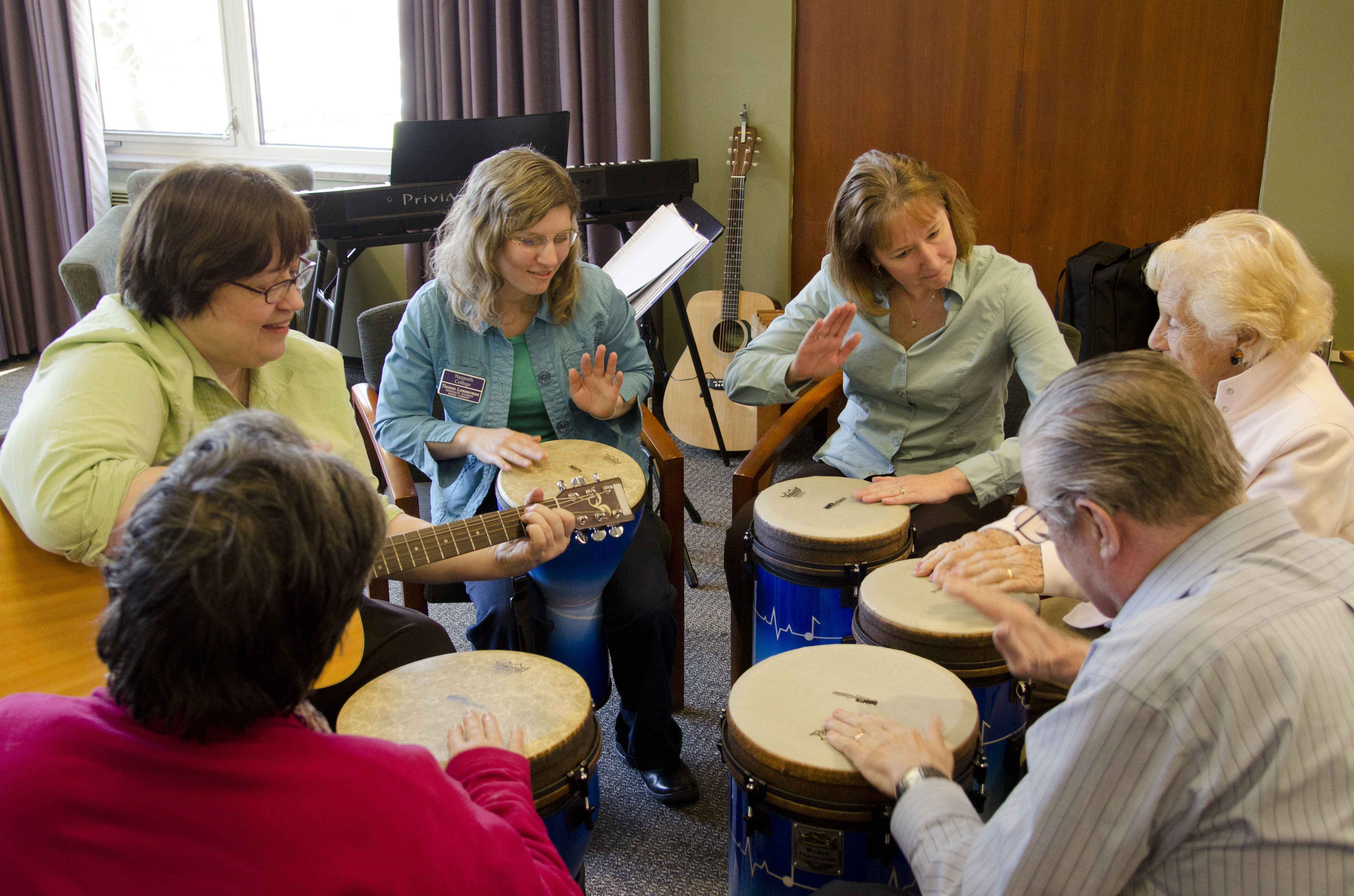 Group music therapy may help Alzheimer's patients